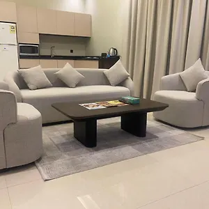 Darina Serviced شقة فندقية