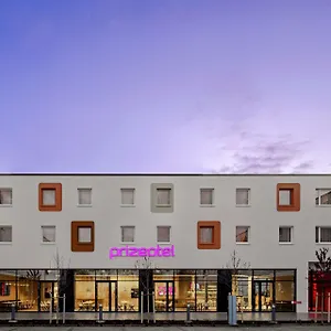 oteli̇ zi̇yaret edi̇n