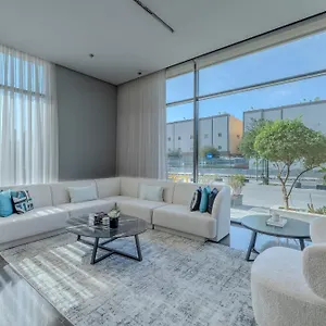 جيستس ان Guests فندق